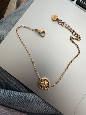 Gold Compass Star Bracelet - 18 k gold filled